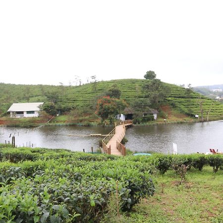 Vagamon Lake Palace Hostel Bagian luar foto