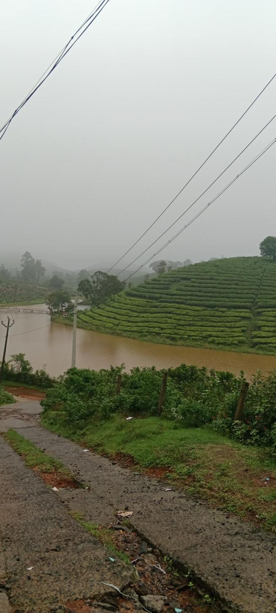 Vagamon Lake Palace Hostel Bagian luar foto